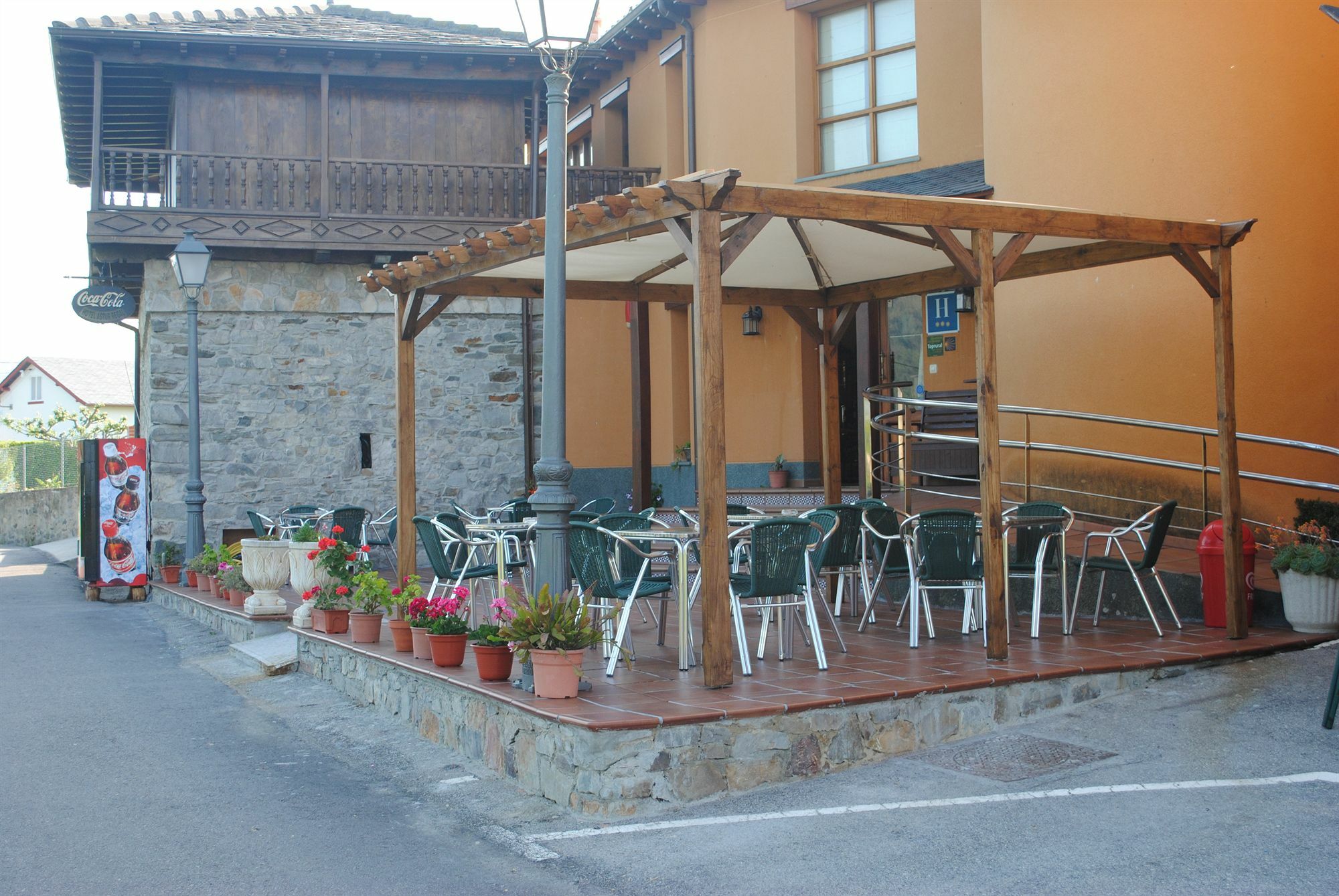 Astur Regal Hotel Cadavedo Exterior photo